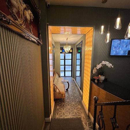 The Aramis Galata Hotel Истанбул Екстериор снимка
