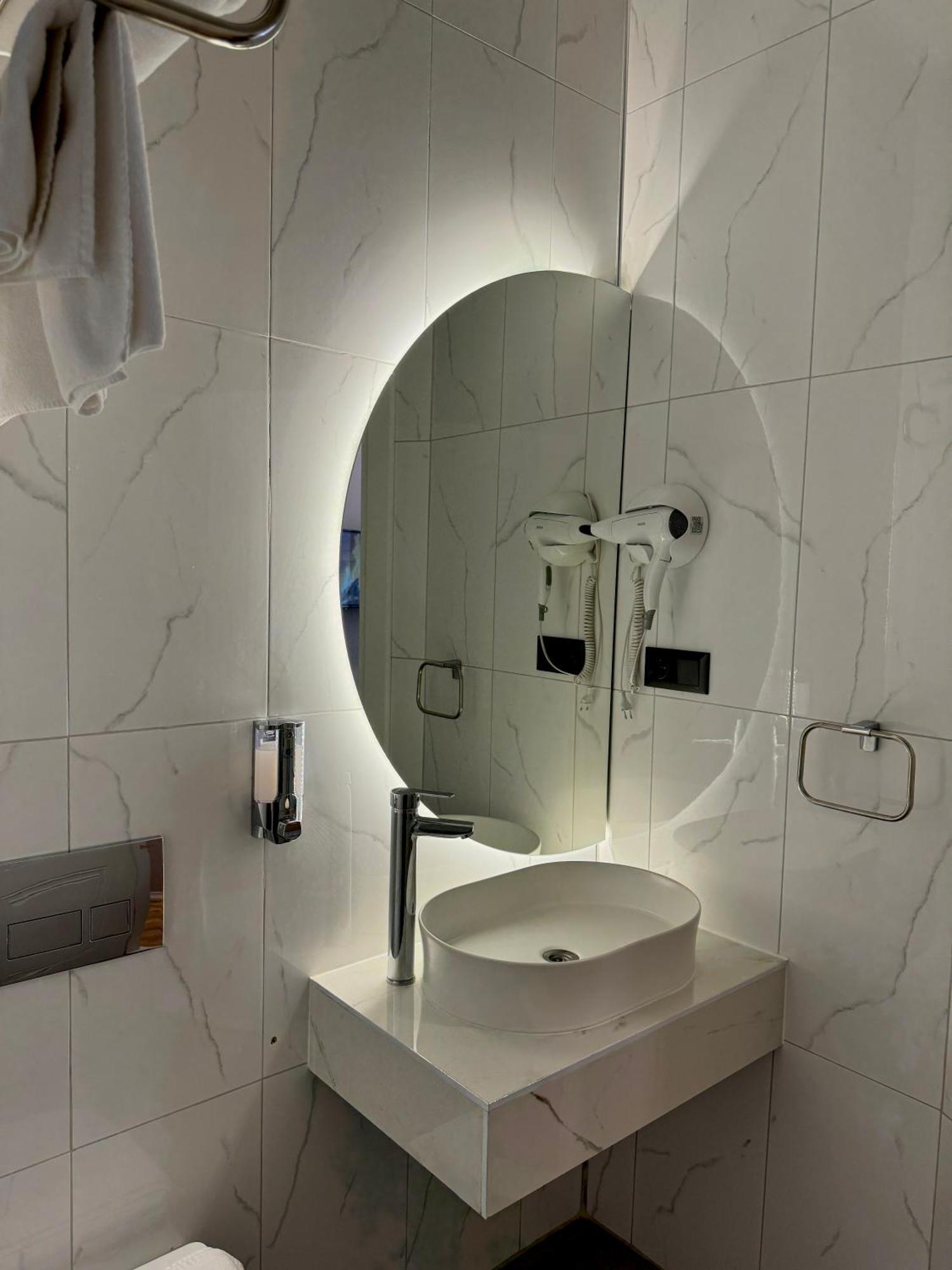 The Aramis Galata Hotel Истанбул Екстериор снимка