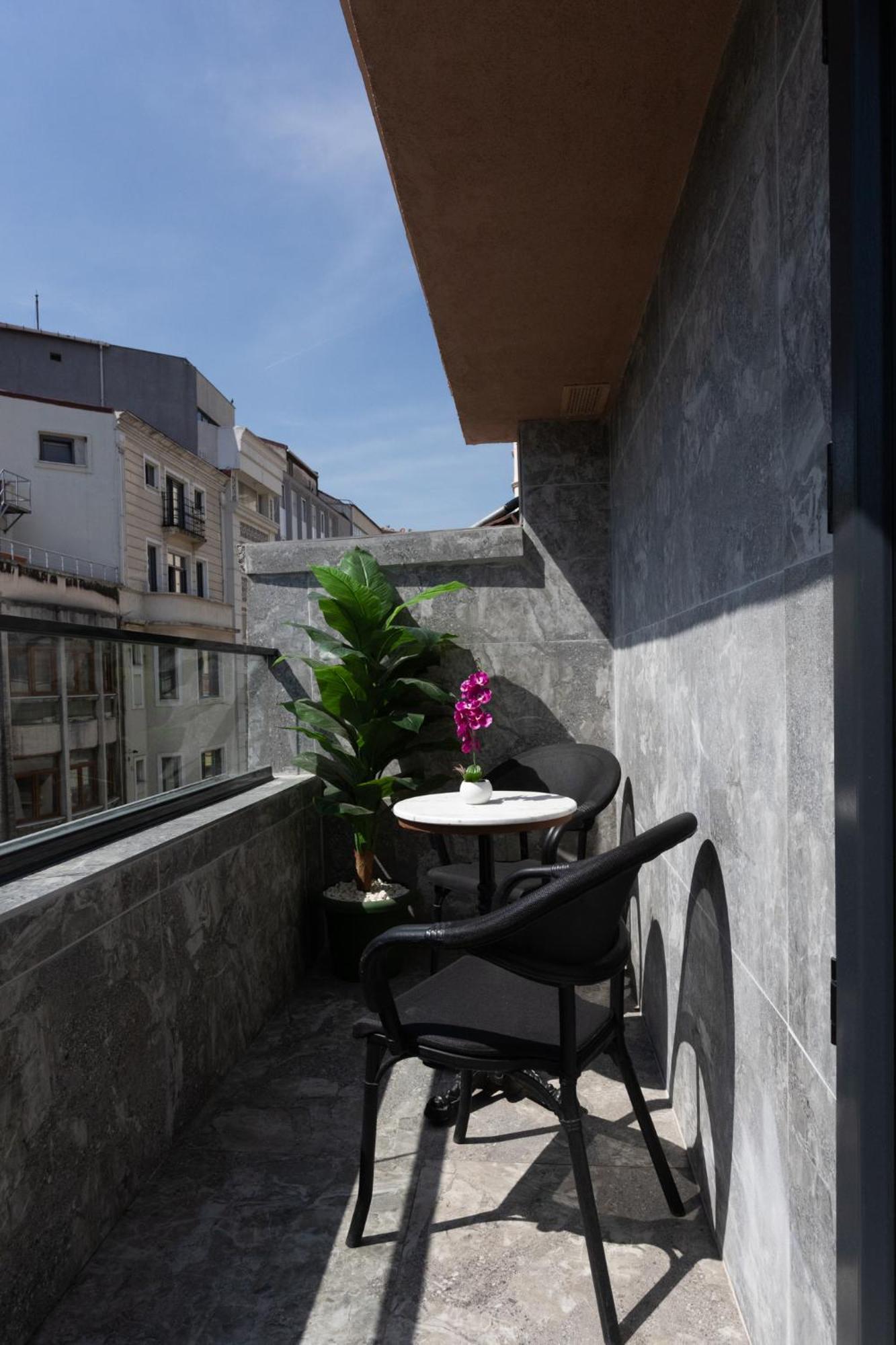 The Aramis Galata Hotel Истанбул Екстериор снимка
