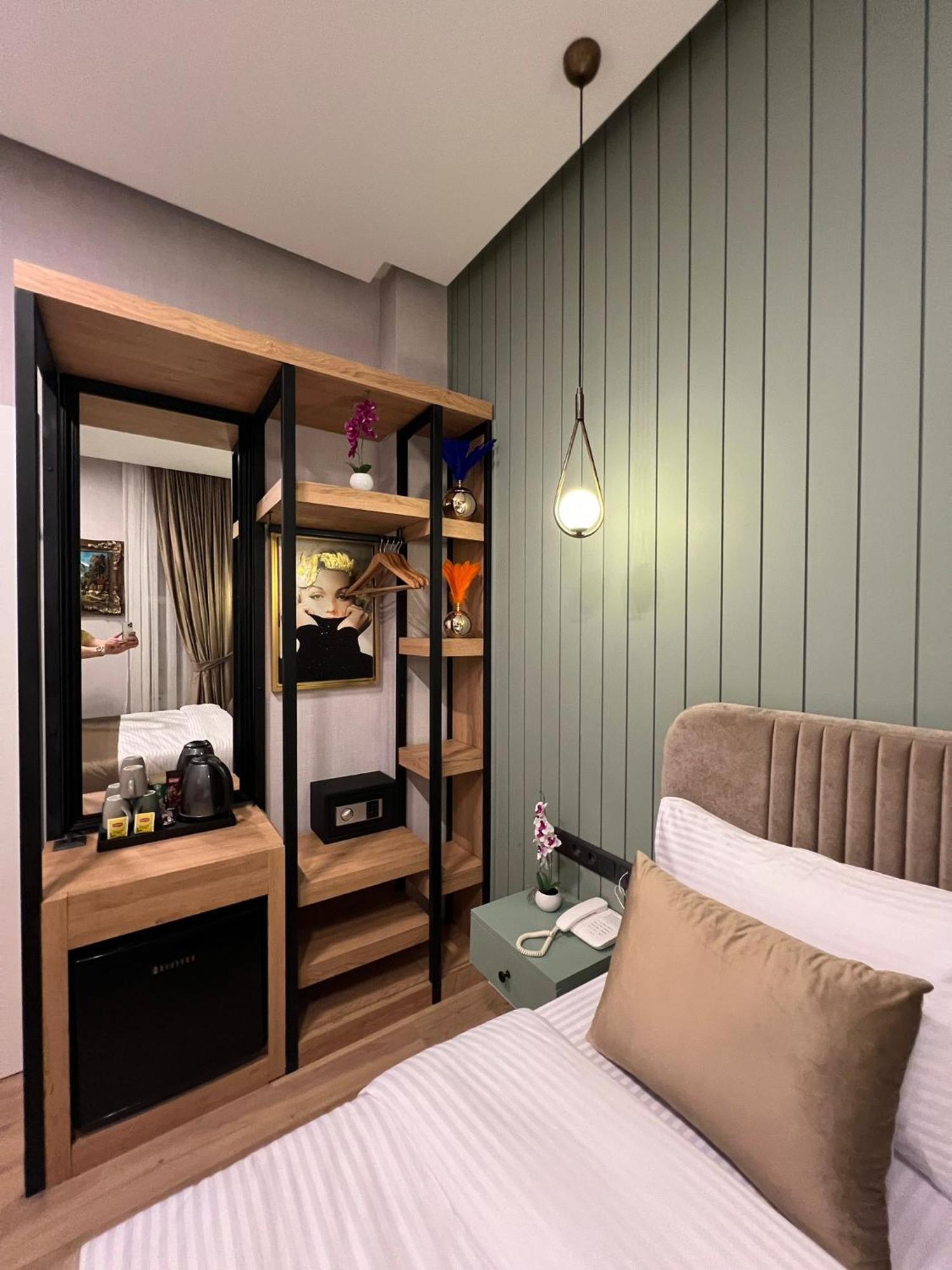 The Aramis Galata Hotel Истанбул Екстериор снимка